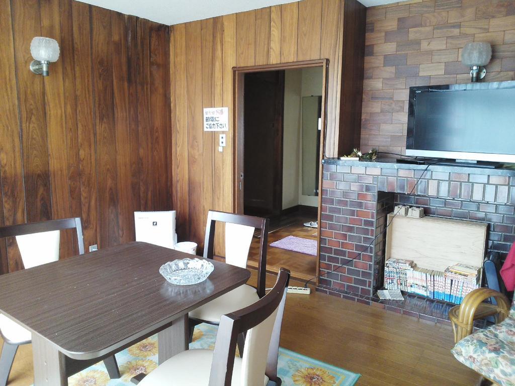 Guesthouse Face To Face Fujinomiya Exteriör bild