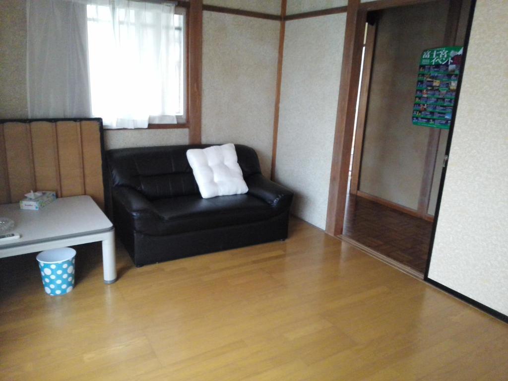 Guesthouse Face To Face Fujinomiya Exteriör bild